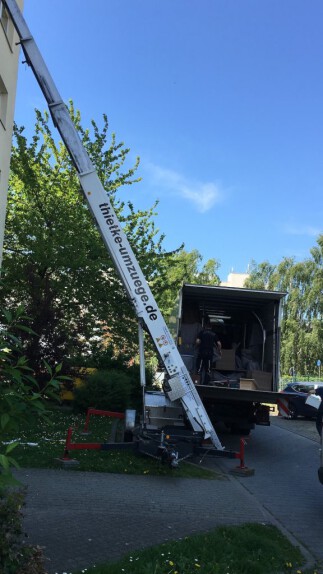 Thietke Umzuege - Moebellift 10
